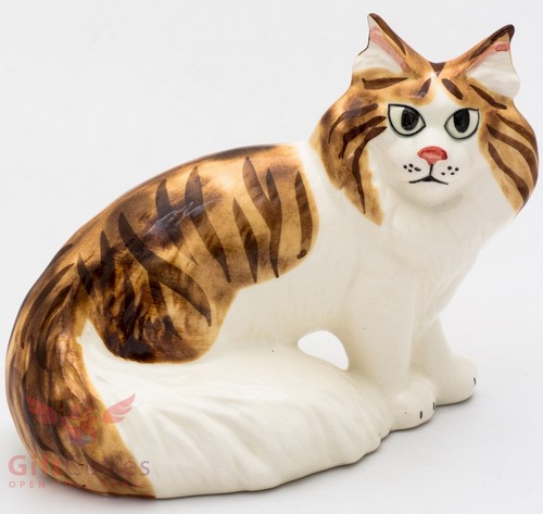 Porcelain figurine maine - of,
