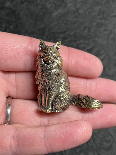 Miniature brass maine - maine, cat
